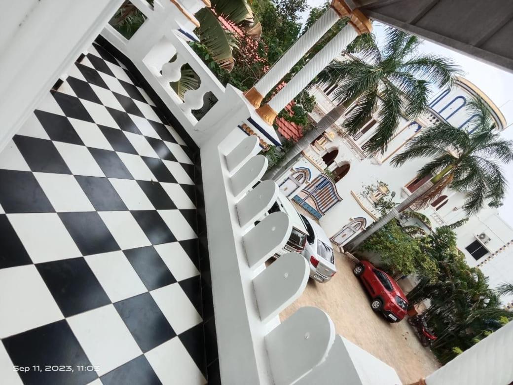 Meena Mahal Cottage Karaikkudi Ngoại thất bức ảnh